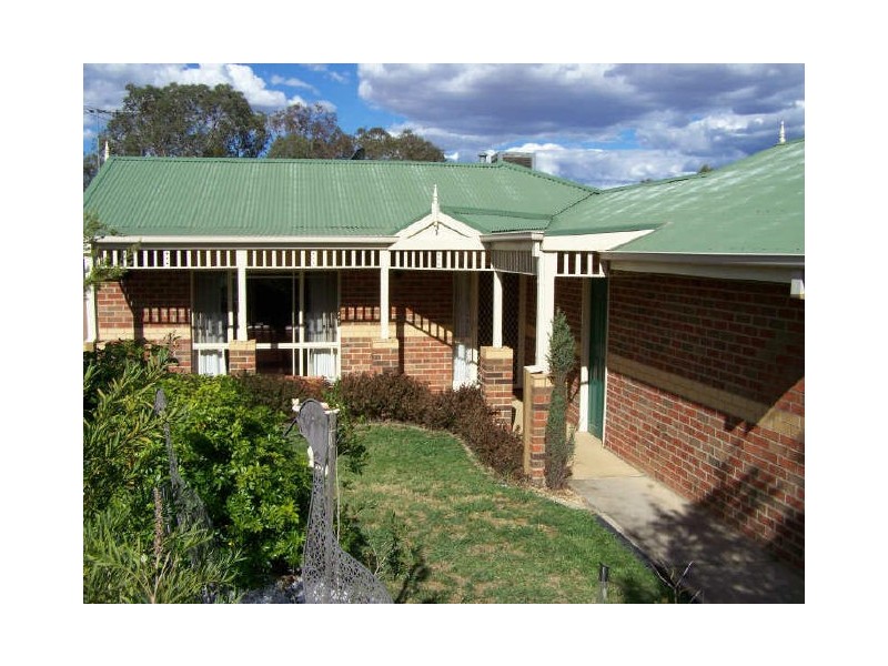 9 Heppner Court, Thurgoona NSW 2640