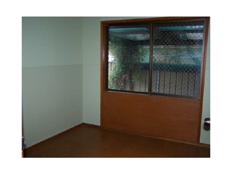 4 Kimberley Court, Lavington NSW 2641