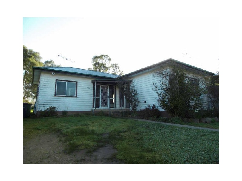 598 Heathwood Avenue, Lavington NSW 2641