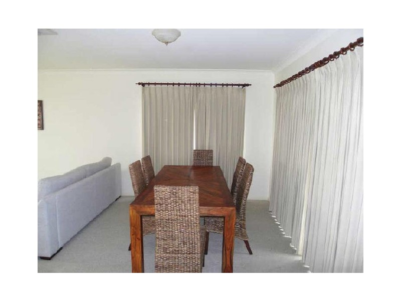 7 Beaus Court, East Albury NSW 2640