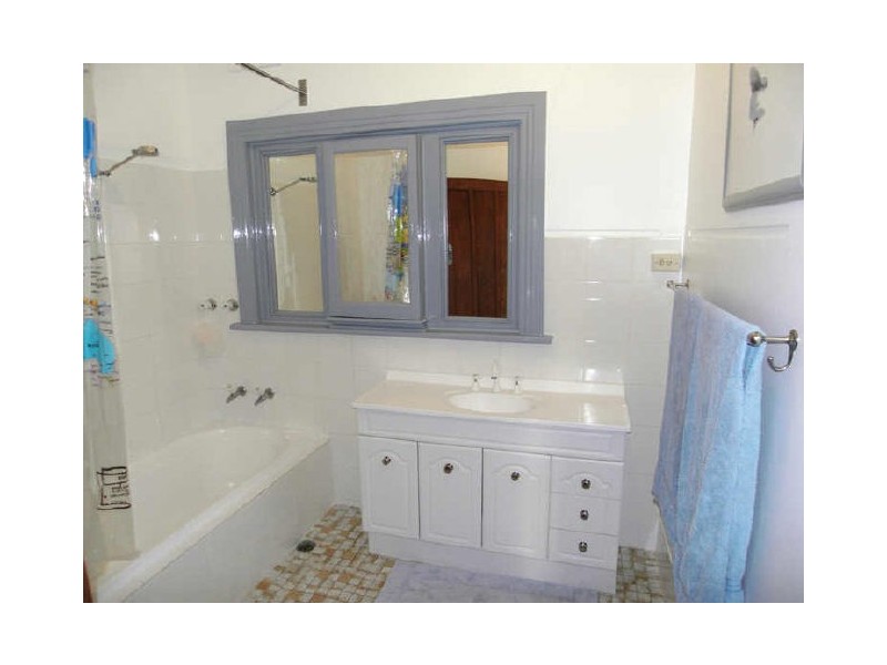 504 Schubach Street, East Albury NSW 2640