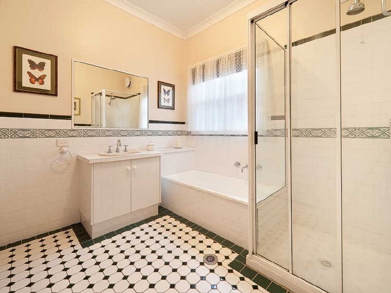 648 Macauley Street, Albury NSW 2640