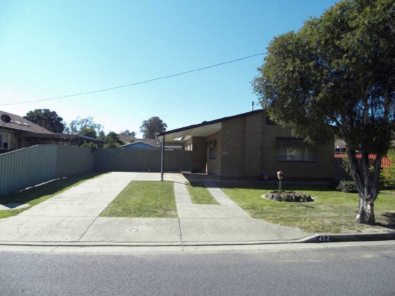 452 Douglas Road, Lavington NSW 2641