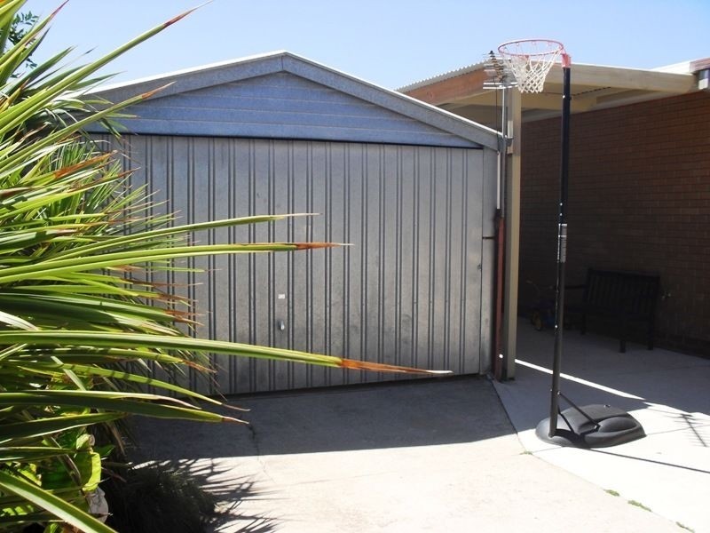 452 Douglas Road, Lavington NSW 2641