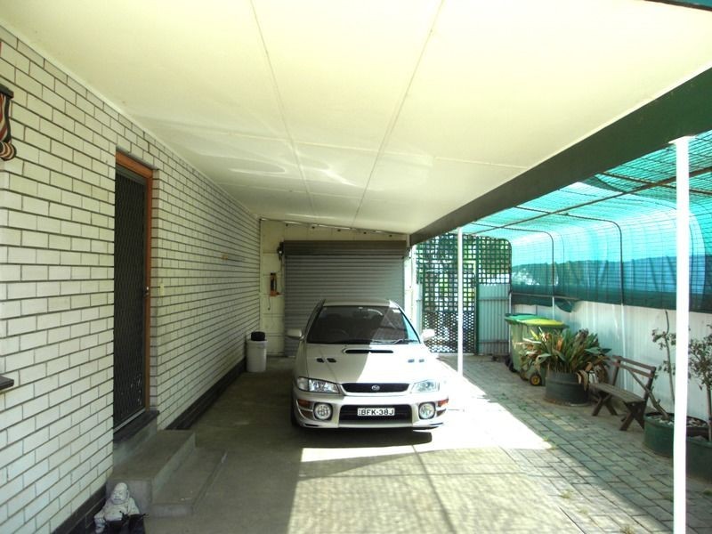 240 Kooba Street, Lavington NSW 2641