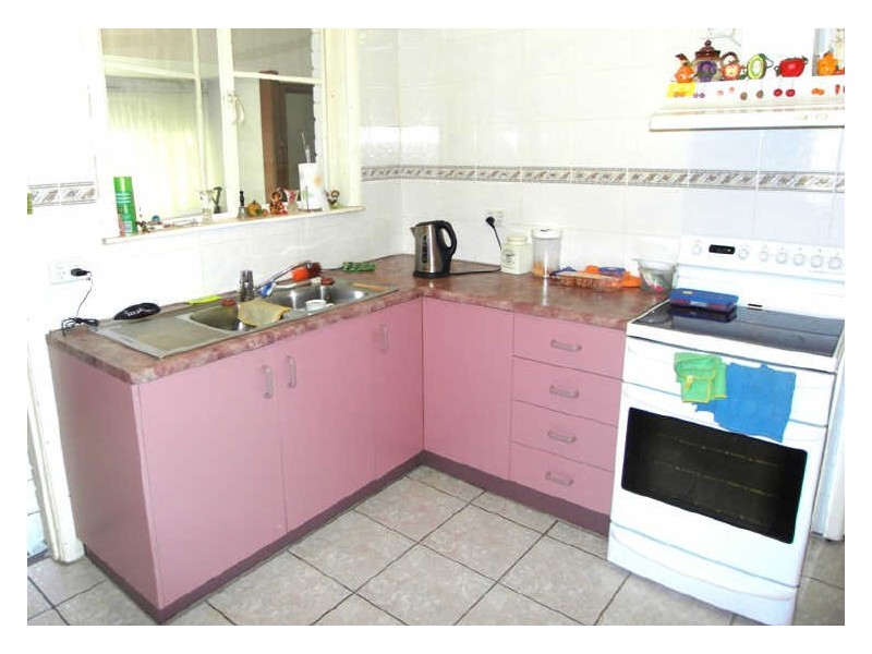 412 Griffith Road, Lavington NSW 2641