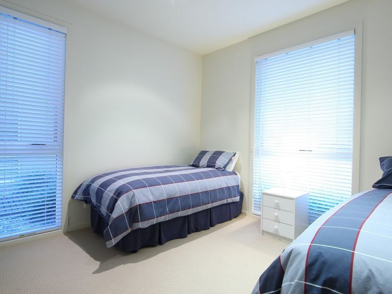 37 Newton Circuit, Thurgoona NSW 2640