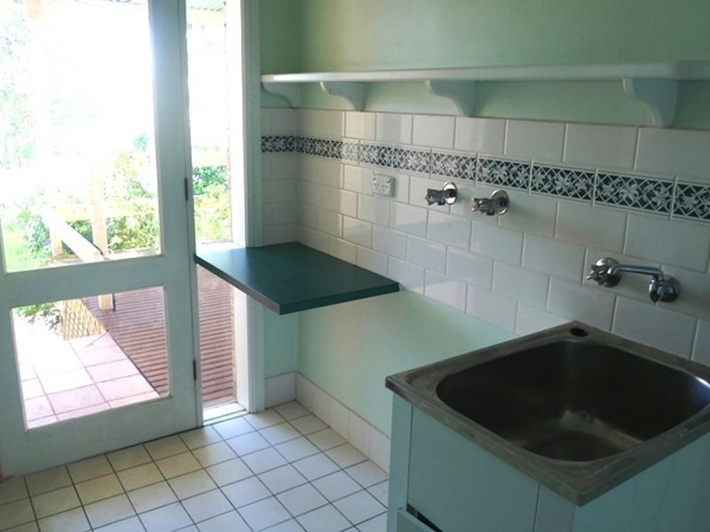 296 Highview Crescent, Lavington NSW 2641