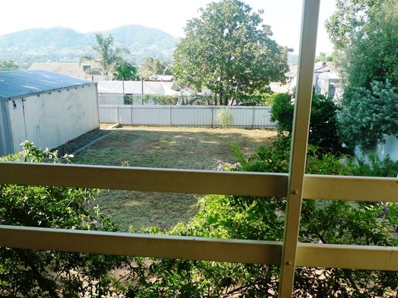 296 Highview Crescent, Lavington NSW 2641