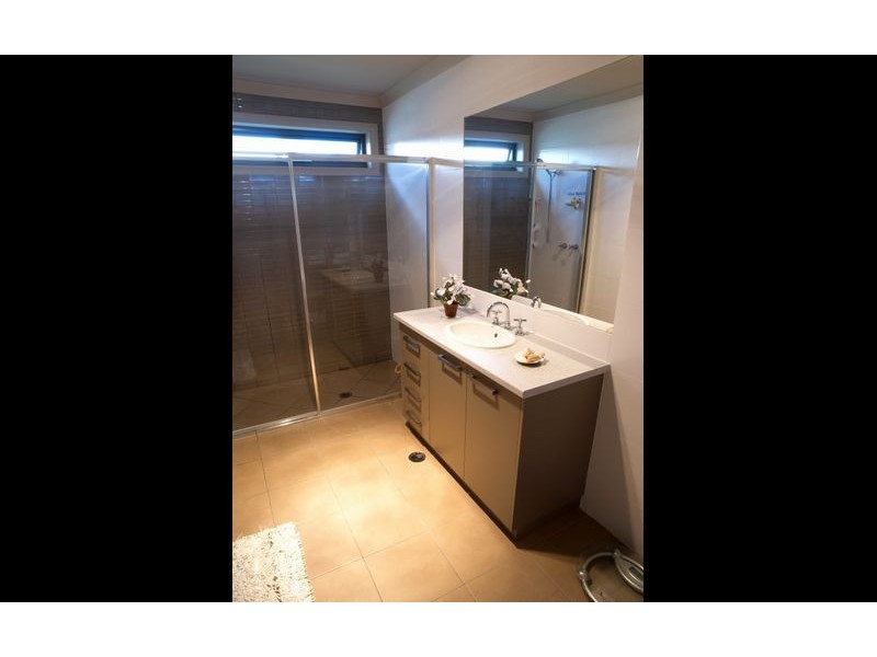 29 Gumnut Court, East Albury NSW 2640