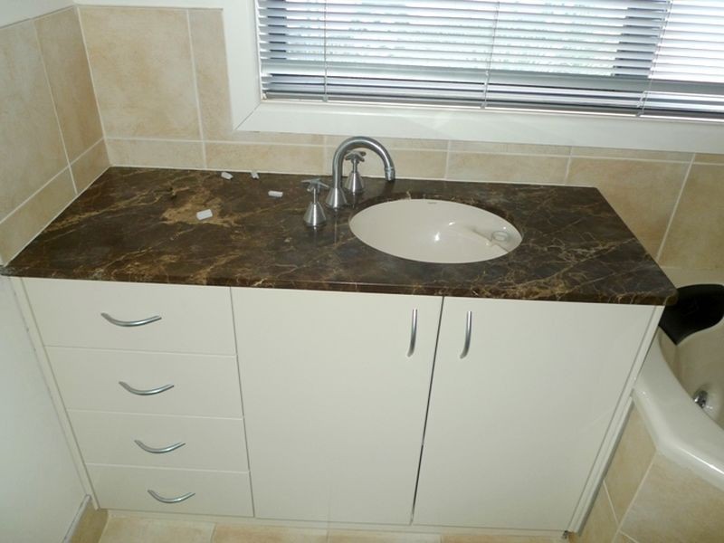 11 Spring Rise, West Albury NSW 2640