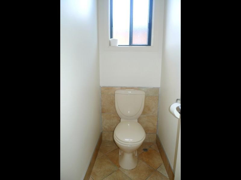 11 Spring Rise, West Albury NSW 2640