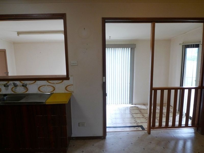 582 Prune Street, Lavington NSW 2641