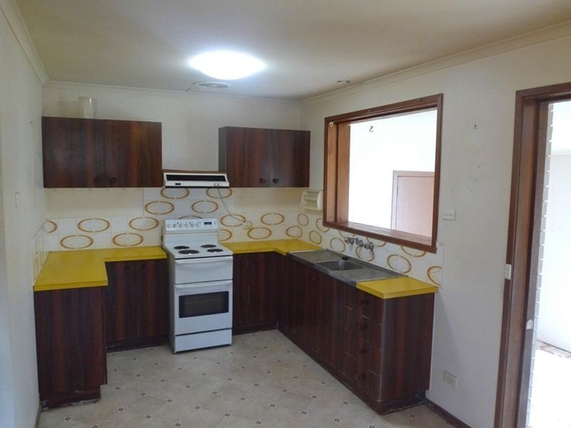 582 Prune Street, Lavington NSW 2641