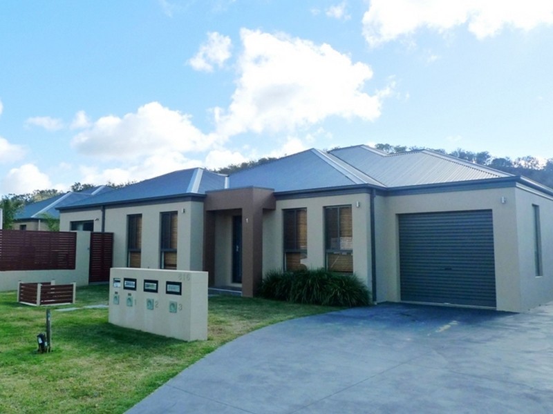 1/816 Union Road, Lavington NSW 2641