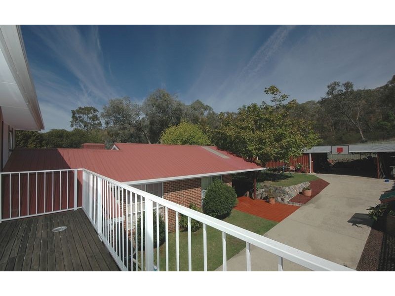 8 Harvey Court, Albury NSW 2640
