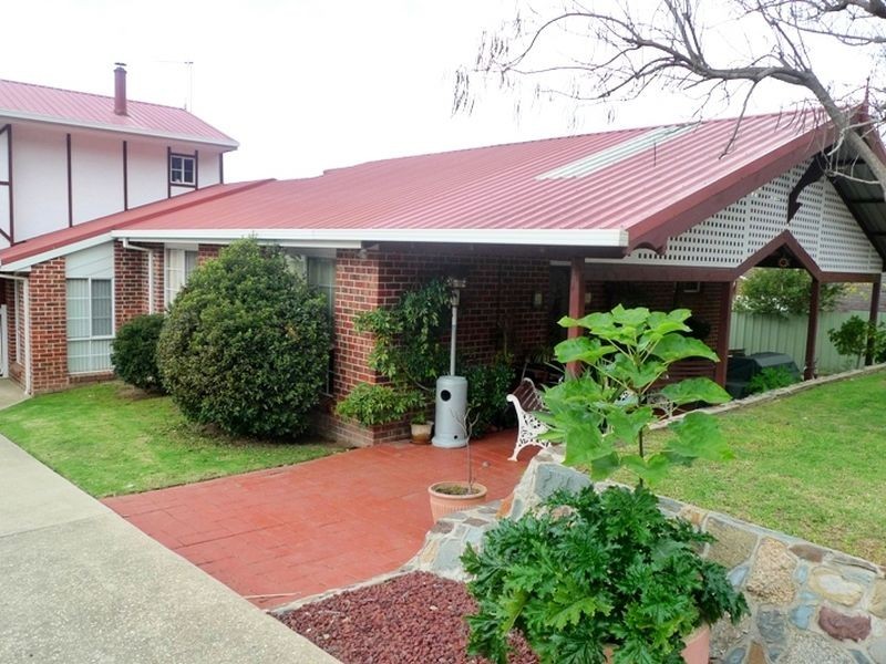 8 Harvey Court, Albury NSW 2640