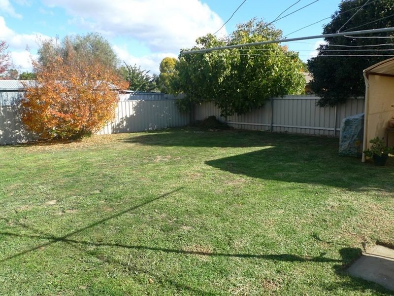 545 Prune Street, Lavington NSW 2641