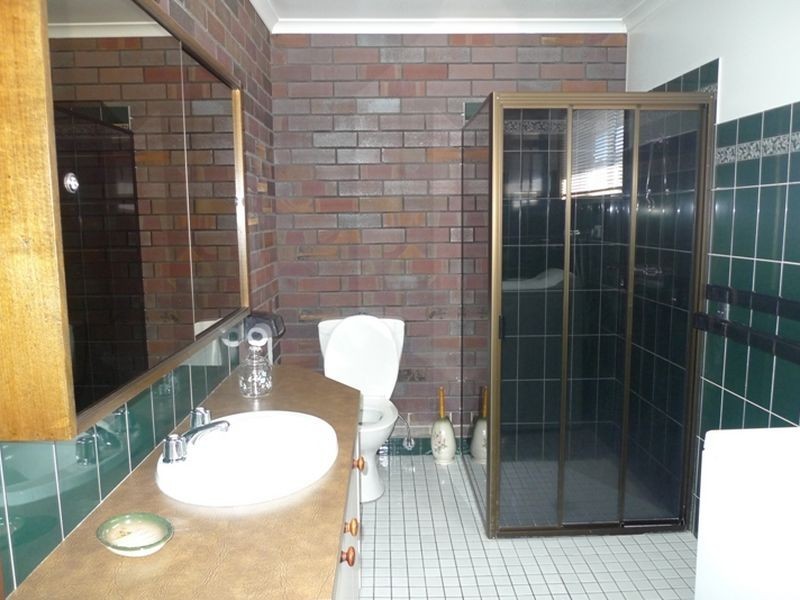 2/641 Keene Street, East Albury NSW 2640