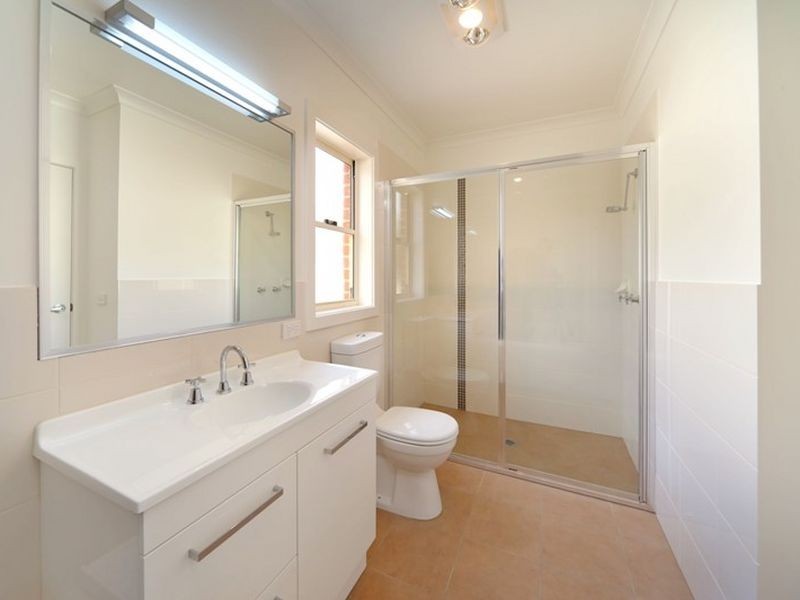 1/407 Macauley Street, Albury NSW 2640