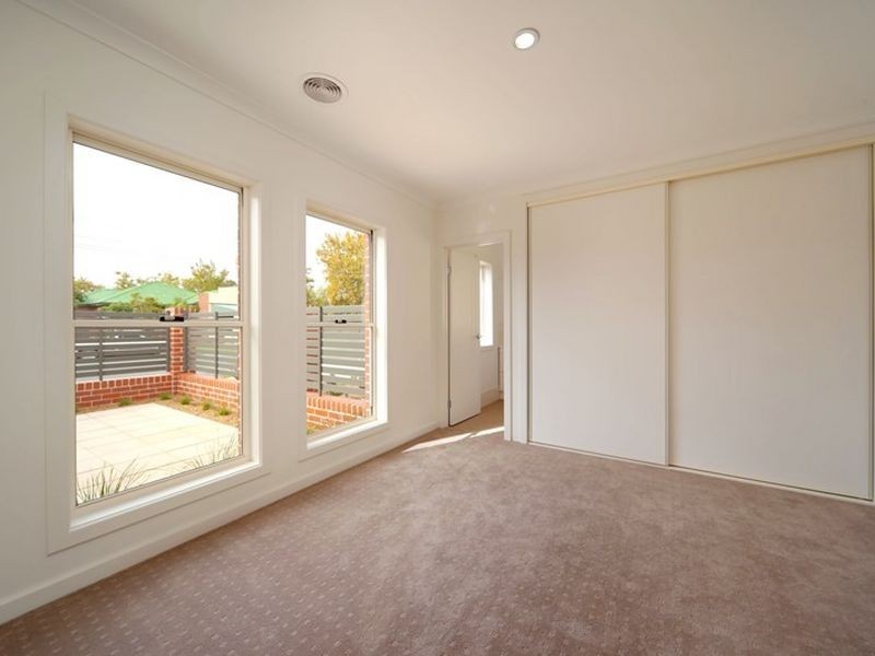 1/407 Macauley Street, Albury NSW 2640