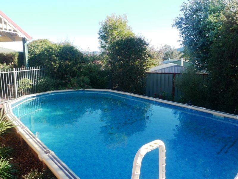 16 Honeysuckle Street, Thurgoona NSW 2640