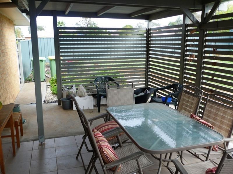 3 Gabrielle Crt, Lavington NSW 2641