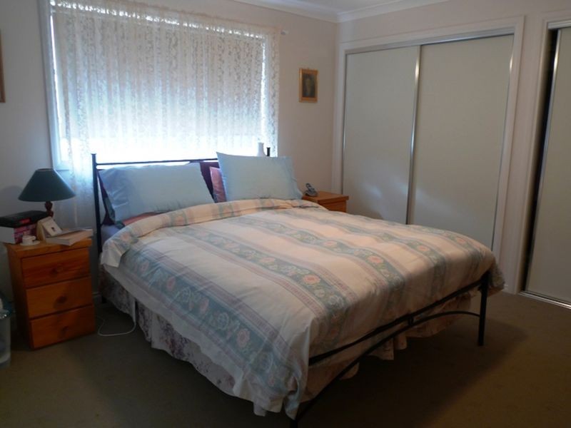 3 Gabrielle Crt, Lavington NSW 2641