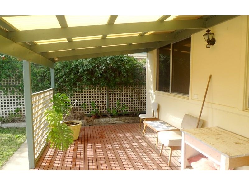 332 Ampleforth Street, East Albury NSW 2640
