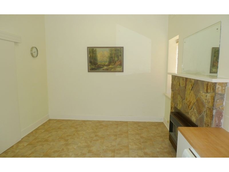 332 Ampleforth Street, East Albury NSW 2640