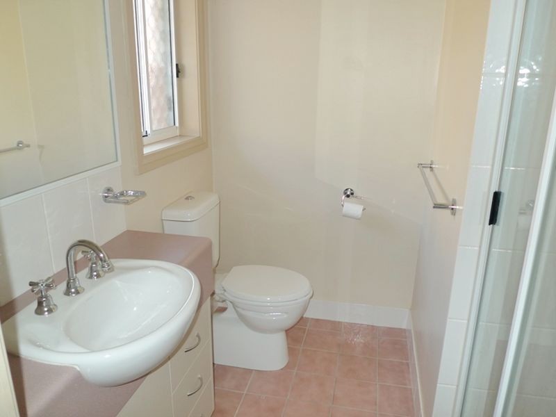 711A Centaur Road, Lavington NSW 2641