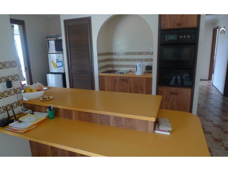 52 Ringwood Crescent, West Albury NSW 2640