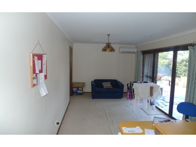52 Ringwood Crescent, West Albury NSW 2640
