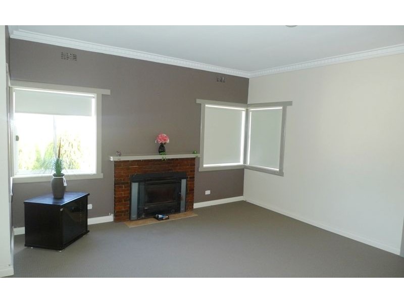 414 Tarakan Avenue, North Albury NSW 2640