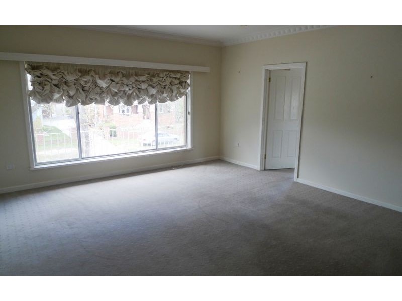 1/300 Norfolk Street, East Albury NSW 2640