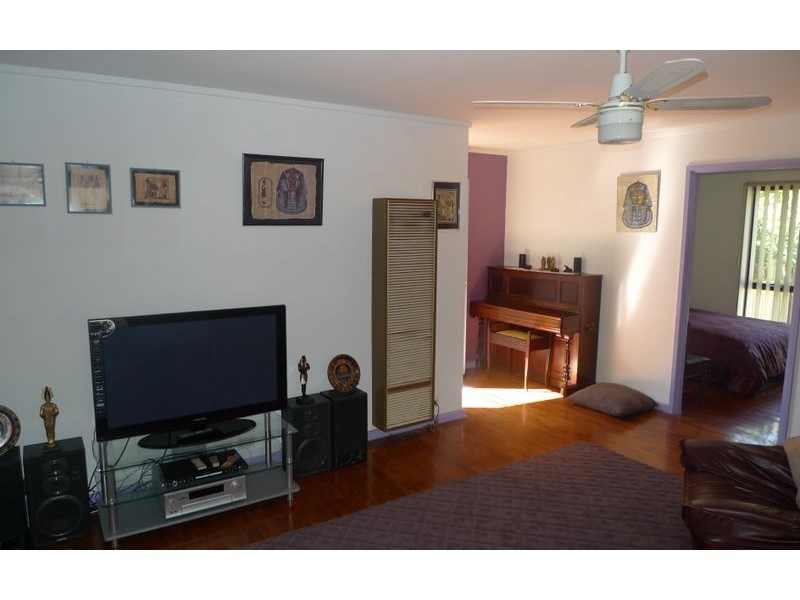 20 Goolagar Crescent, Lavington NSW 2641