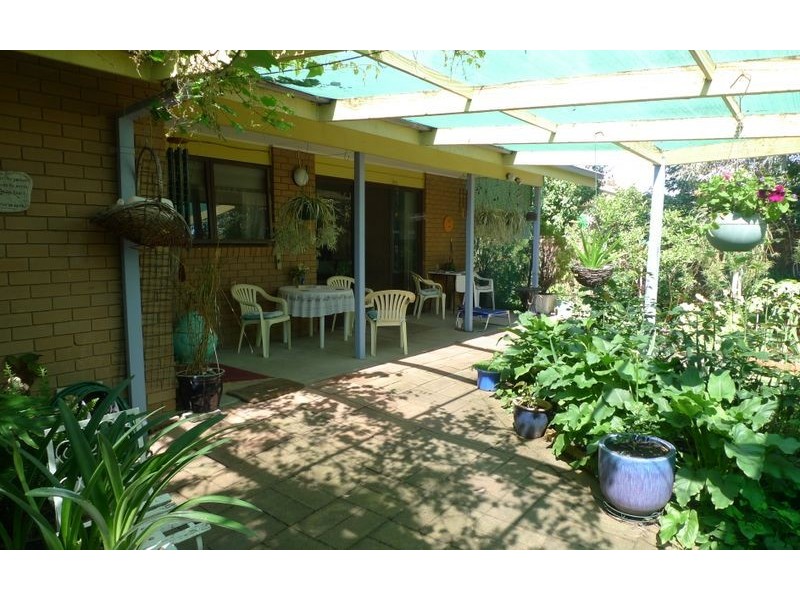 20 Goolagar Crescent, Lavington NSW 2641