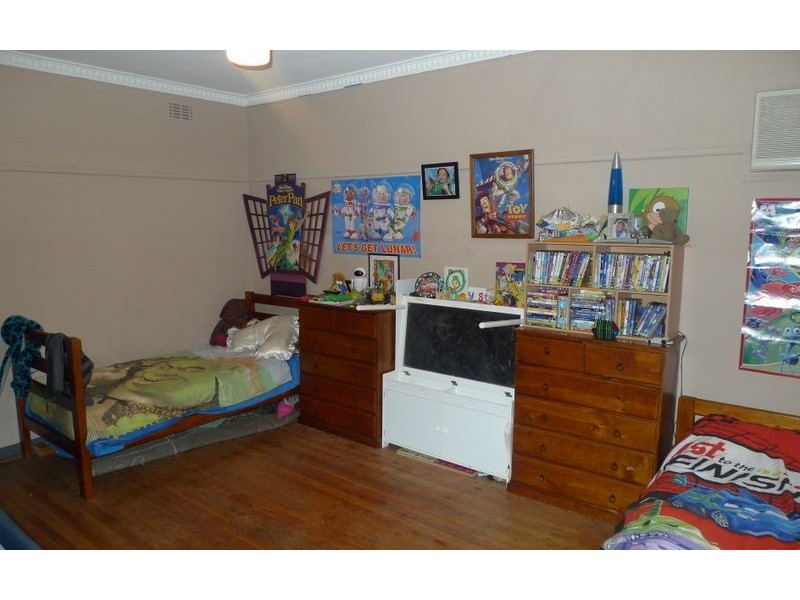 528 Comans Avenue, Lavington NSW 2641