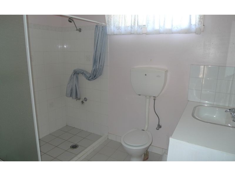 576 Lyne Street, Lavington NSW 2641