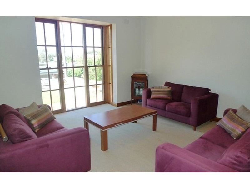 695 Yambla Avenue, Albury NSW 2640