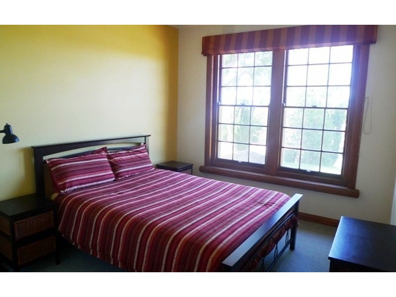 695 Yambla Avenue, Albury NSW 2640