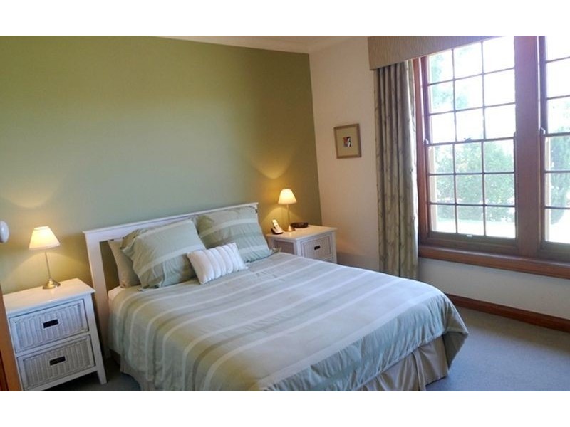 695 Yambla Avenue, Albury NSW 2640