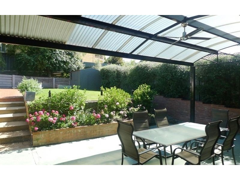 695 Yambla Avenue, Albury NSW 2640