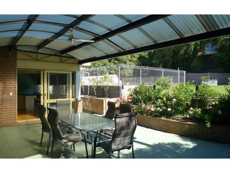 695 Yambla Avenue, Albury NSW 2640