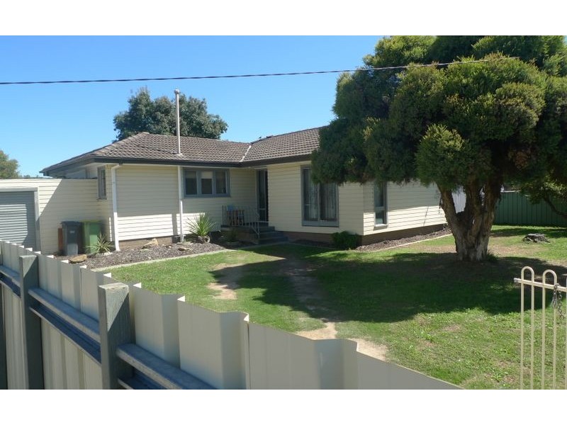 965 Captain Cook Drive, North Albury NSW 2640