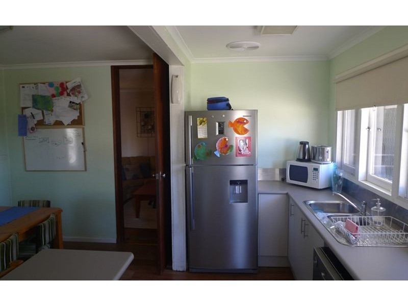 965 Captain Cook Drive, North Albury NSW 2640