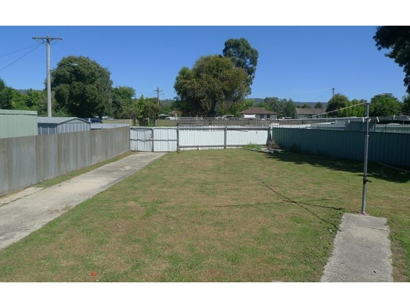 965 Captain Cook Drive, North Albury NSW 2640