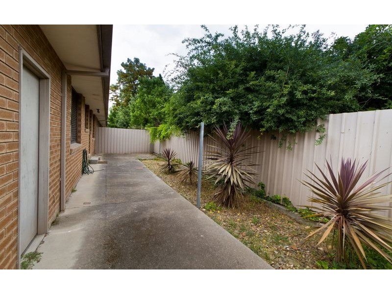 1/252 Olive Street, Albury NSW 2640