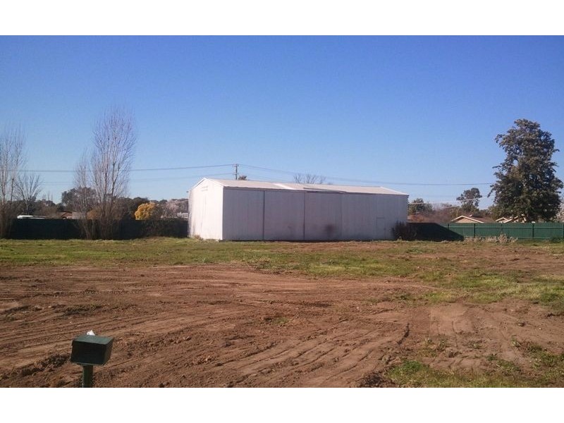 13 Queen Street, Culcairn NSW 2660