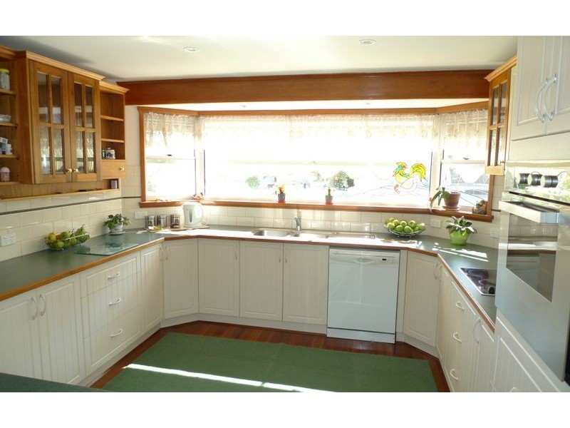 110 Pell Street, Howlong NSW 2643